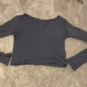 Long sleeve blue top